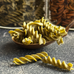 Mahe kikerherne makaronid Fusilli Nori vetikaga